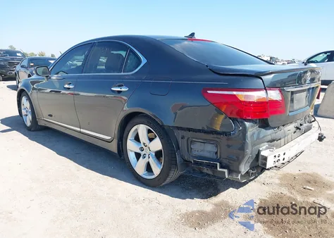 2011 Lexus Ls 460 z USA, uszkodzony, nr VIN JTHBL5EFXB5107491